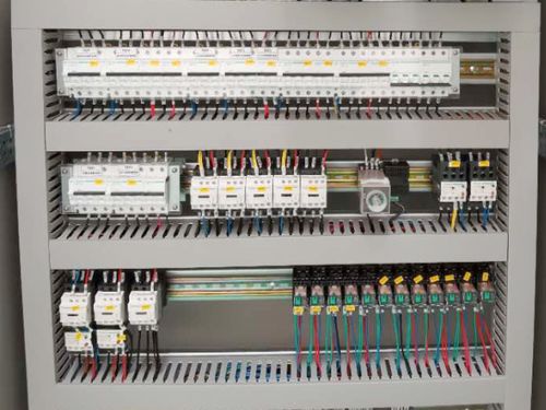 低壓開關(guān)柜系列,大型低壓開關(guān)柜廠家 河南華東工控