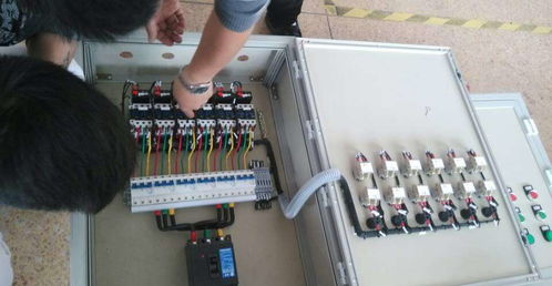 定做低壓開關(guān)柜,這些性能和要求不可忽視